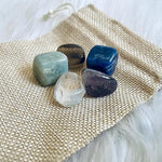 tumble stone tumble stones crystals healing stones 7 chakra stone amethyst smoky quartz clear quartz: amazonite sodalite crystals stones raw cluster loose cut gemstones 7 chakra tumbled stones meditation stone kit wealth money crystal stones pocket stone prosperity success good luck stones and crystals gift tumble stones for positive energy protection stone decorative multicoloured stones showpieces for home decor gifts polished tumble  stones natural healing crystal stone gift meditation stone